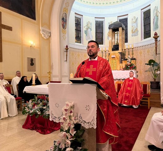 Vlč. Anđelo Maly predvodio misno slavlje trećega dana devetnice bl. Alojziju Stepincu u Krašiću